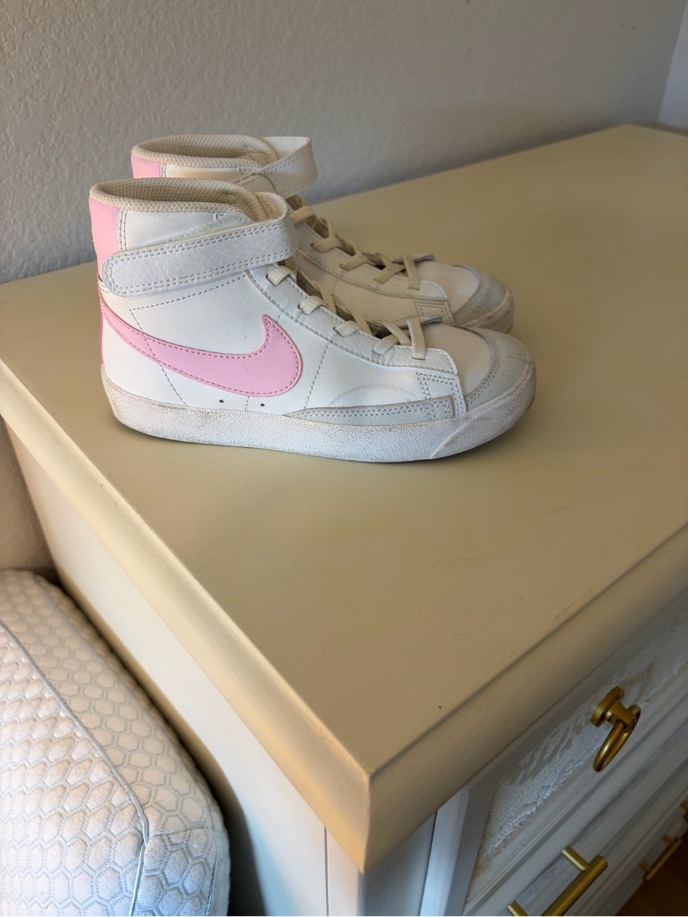 Nike Kids' High-Top Sneakers in White and Pink
